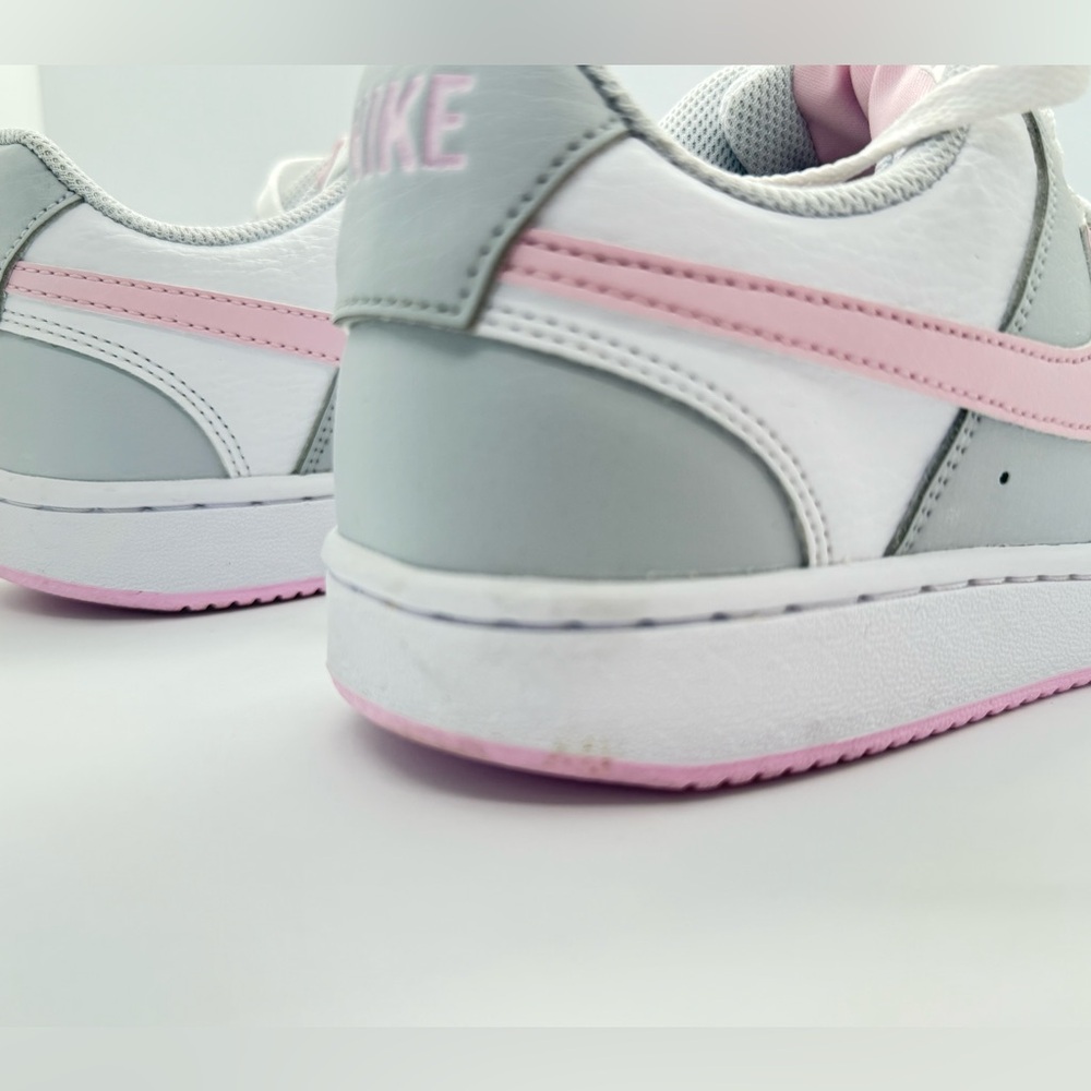 Nike Women’s Court Vision Low Sneaker - Picture 4 of 8